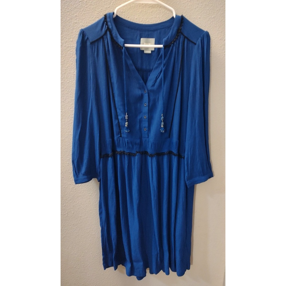 Maeve Blue Knee Length A-Line Dress V-Neck Tassel Button 3/4 Sleeve Small